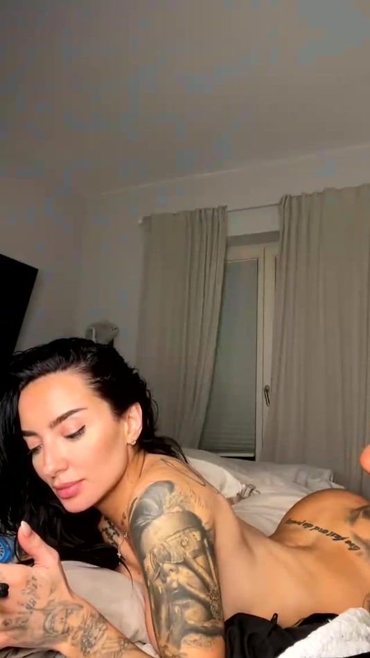 tchat.gay leak cherry rebelle