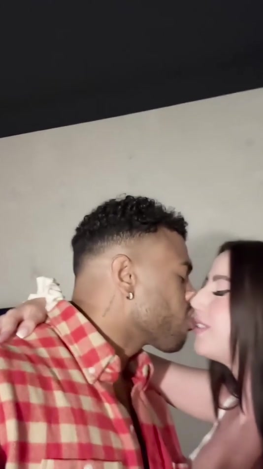 tchat.gay leak hellolimoon gets fucked by troy francisco