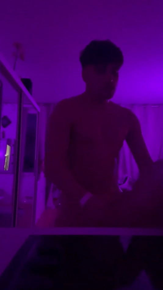 tchat.gay leak julie bacha Fucked while Cleaning the House