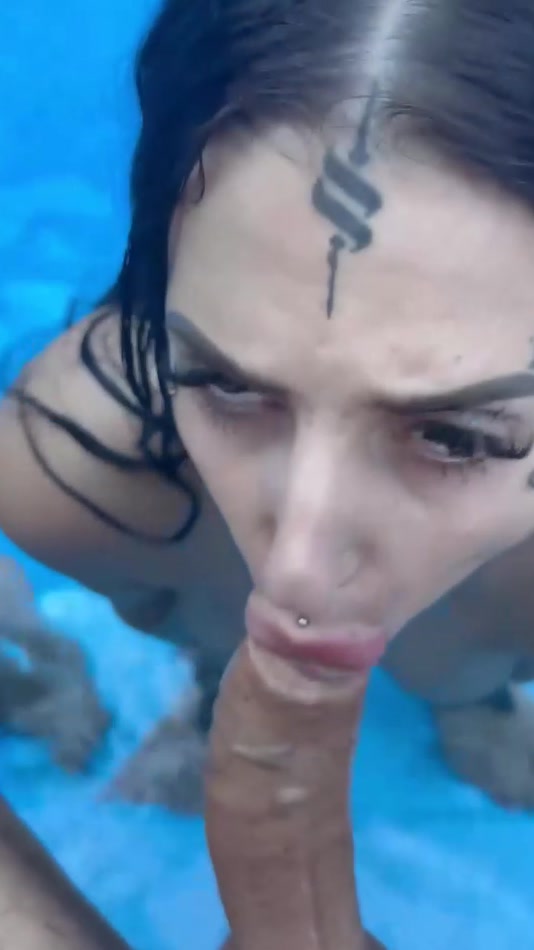 tchat.gay leak laetitia versace